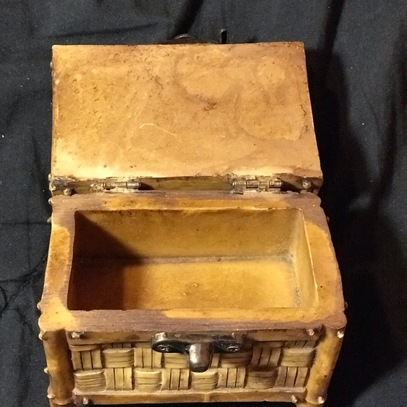 Decorative Trinket Box - Picture 4 of 4